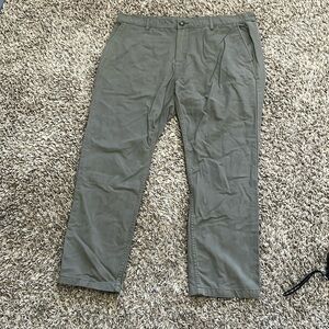 Mugsy Olives Chino Pants Mens 40 x 30 performance stretch comfort